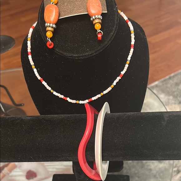 Multicolor Beaded Jewelry Set(negotiable) - Picture 4 of 4